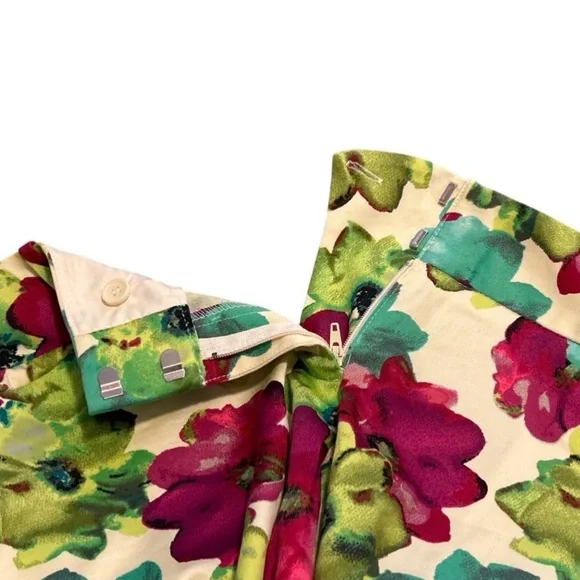 NWT The Limited Drew Fit Floral Shorts - Size 8 - Picture 4 of 8